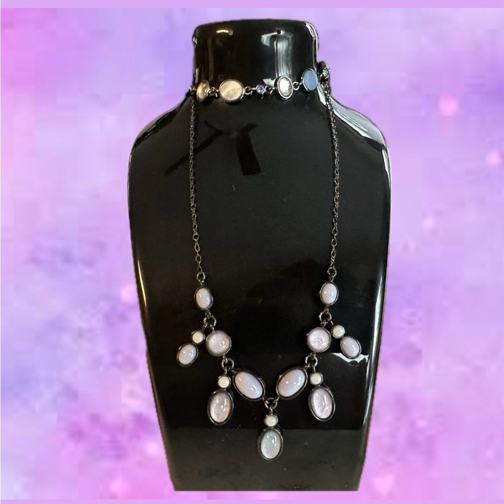 3 piece Jewelry Set -Earrings, Bracelet, & Necklace blue purply silvery Matching